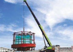 新型深海抗风浪养殖网箱建成下水 系国内首套海