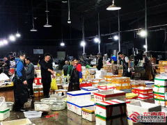 三明：节日保供不断档 鲜活水产品市场热